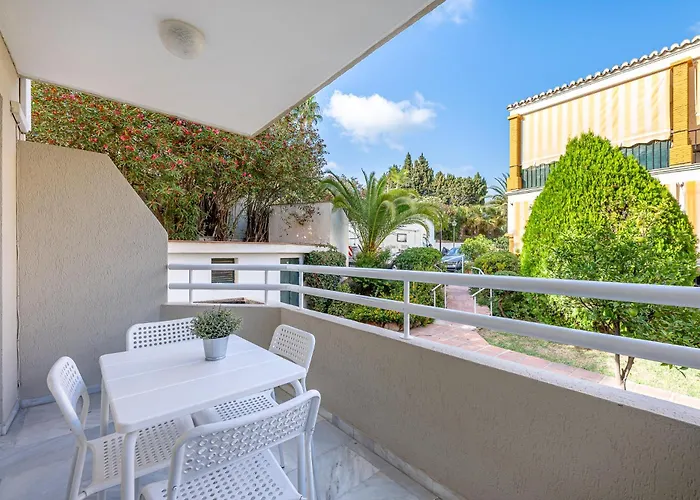 Carihuela With Pool And Free Parking 5 M Lägenhet *