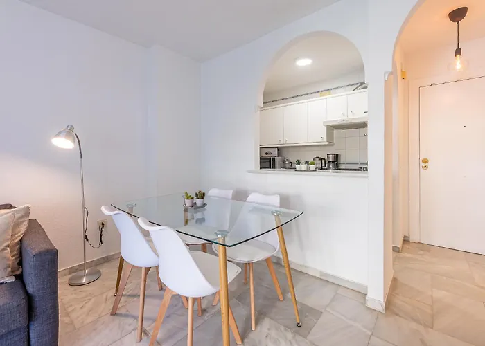 Lejlighed Carihuela With Pool And Free Parking 5 M *