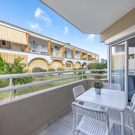 Carihuela With Pool And Free Parking 5 M Apartman Torremolinos